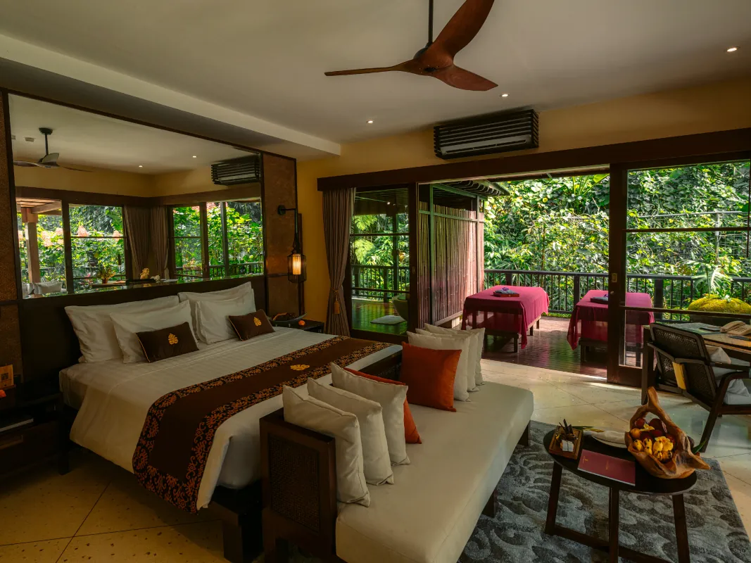 HP Majestic Bedroom